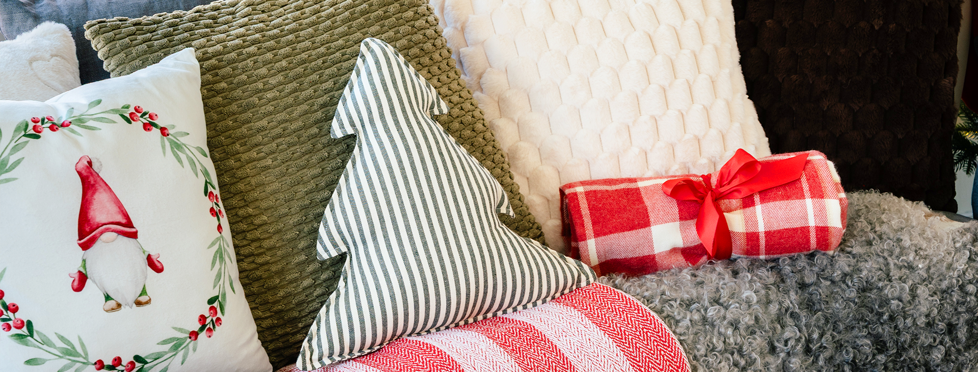 LÅT HEMMET SVEPAS IN I JULMYS